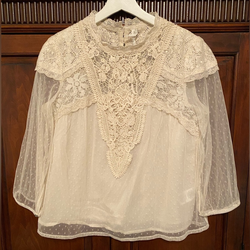 Feather Bone by Anthropologie Victorian cream lace high neck blouse crochet S - Picture 2 of 15